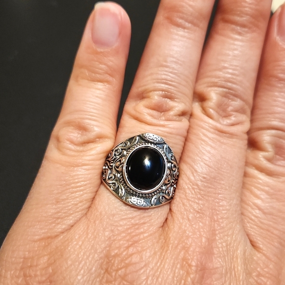 *SOLD* NEW Genuine Sterling Silver & Onyx Ring - Picture 1 of 6